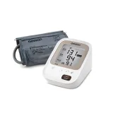 Thân máy Omron JPN750 hiển thị kết quả đo cùng vòng bít mềm quấn bắp tay